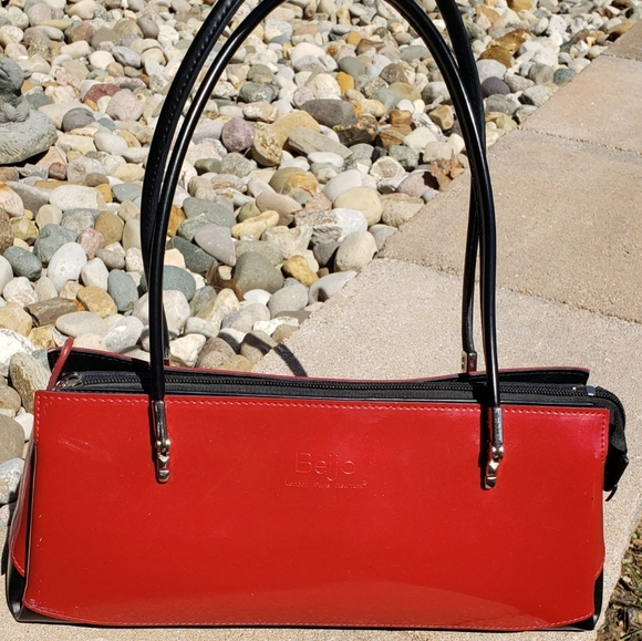 Red Beijo purse - Picture 8 of 8